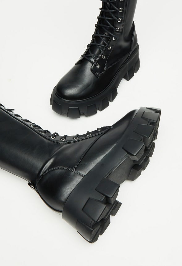 Vienna Flat Boot Black