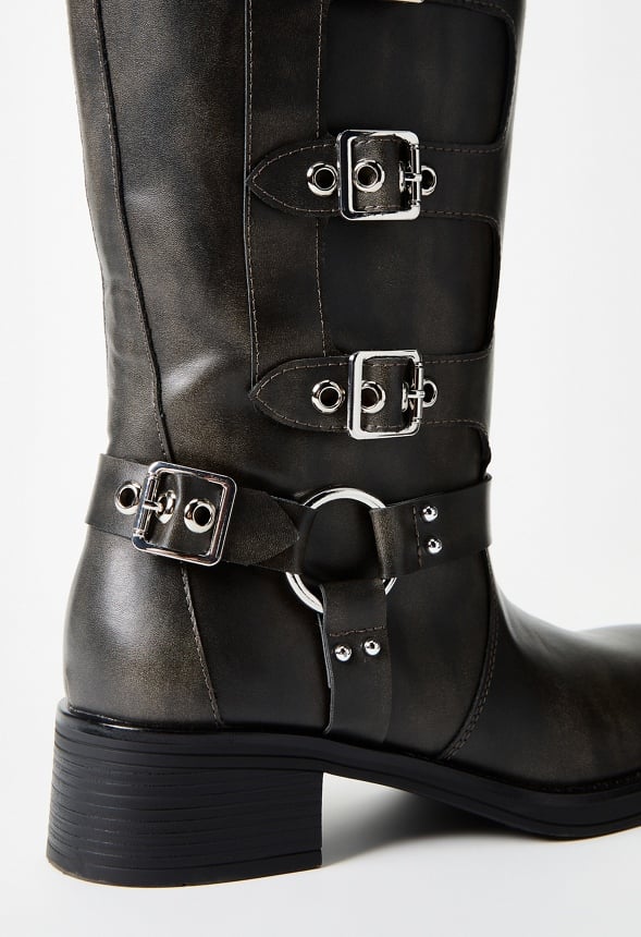 Sable Flat Boot Distressed Black
