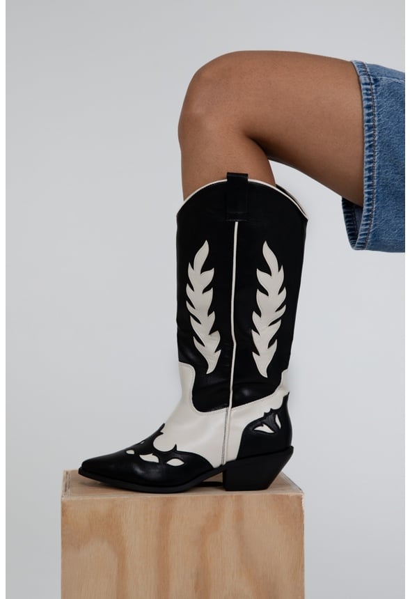 Esperanza Cowboy Boot Black/Cream