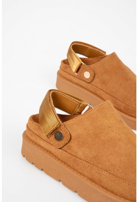 Emily Clog Chesnut