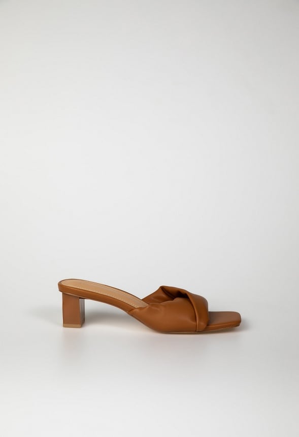 Caroline Mule Heeled Sandal Light Tan