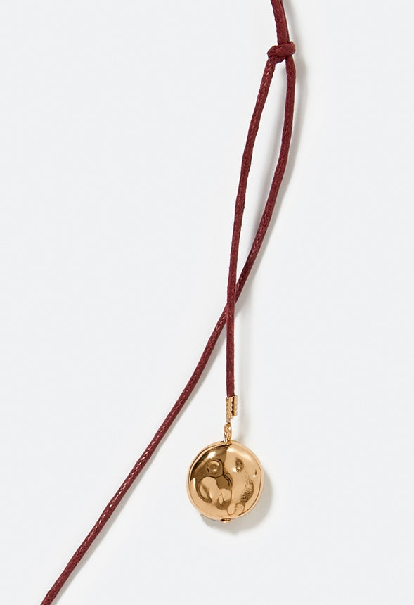 Lea Organic Metal Pendant Cord Necklace Burgundy/Gold