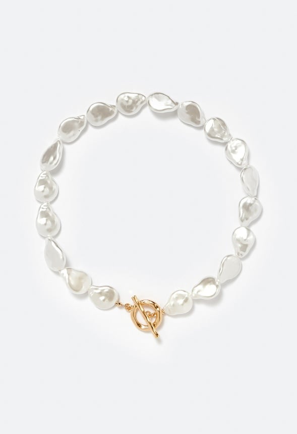 Lyla Irregular Pearls And T-Bar Necklace Cream/ Gold