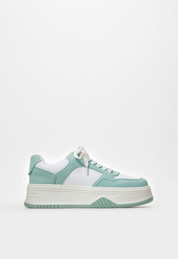 Billie Court Trainers Subtle Green/ Bright White